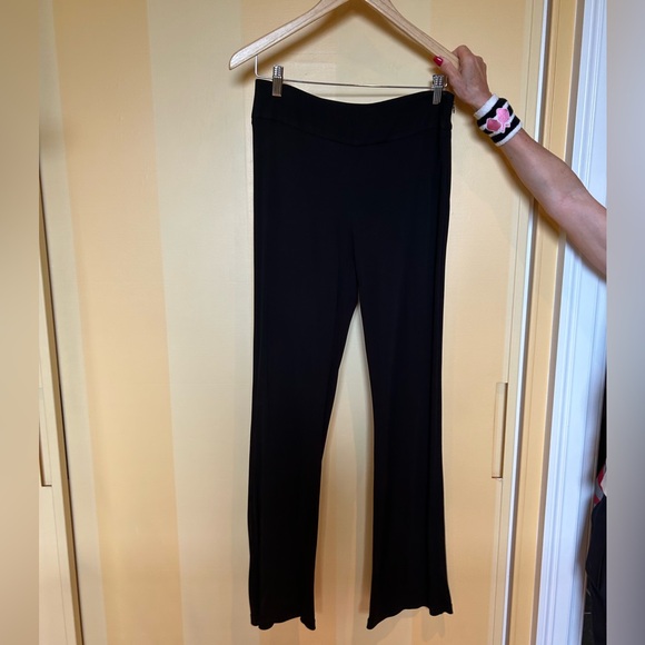 BLACK SAKS FIFTH AVENUE SIZE 6 - Picture 1 of 4